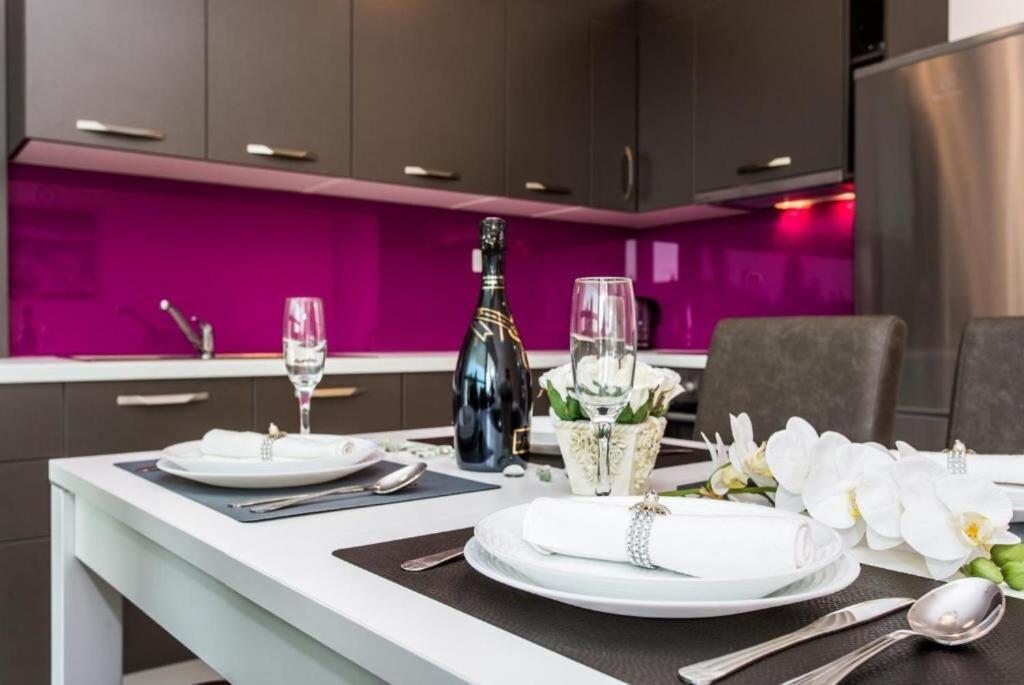מאלינסקה Apartments Marina מראה חיצוני תמונה
